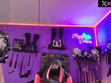 dears_pearlss – webcam model profile photo Image 18