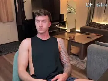 GmGit – webcam model profile photo Image 17