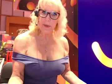 ValSinclair – webcam model profile photo Image 18