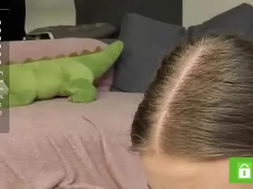 someone_sweet – webcam model profile photo Image 9