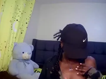 dears_pearlss – webcam model profile photo Image 8