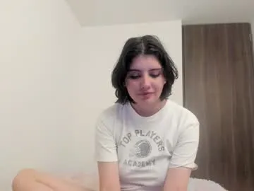 loving_ladies – webcam model profile photo Image 5