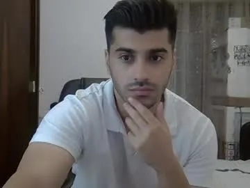 kero180 – webcam model profile photo Image 15