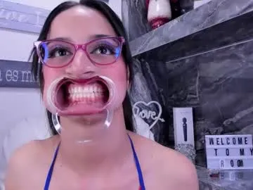 dears_pearlss – webcam model profile photo Image 12