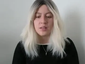 dears_pearlss – webcam model profile photo Image 13