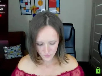 maya_light – webcam model profile photo Image 13