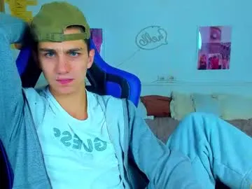 DomManlyGuy – webcam model profile photo Image 11