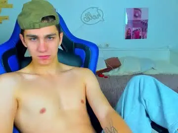 DomManlyGuy – webcam model profile photo Image 3