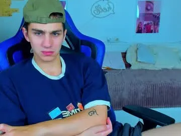 DomManlyGuy – webcam model profile photo Image 4