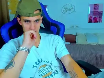 DomManlyGuy – webcam model profile photo Image 9