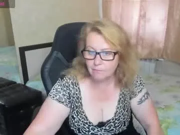 land_of_sweets – webcam model profile photo Image 10