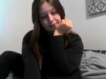 lollaberry – webcam model profile photo Image 5