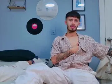 Benson18y – webcam model profile photo Image 18