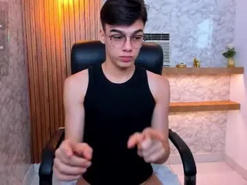 sellapink – webcam model profile photo Image 3