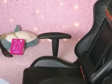 kina_ka – webcam model profile photo Image 13