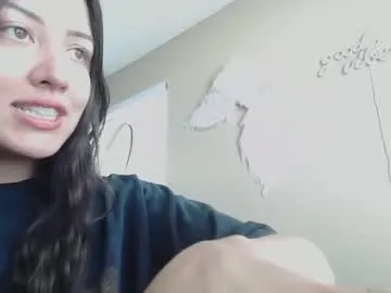 dears_pearlss – webcam model profile photo Image 4