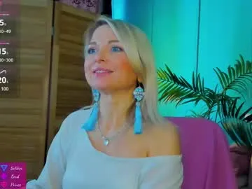 Awesomelusty – webcam model profile photo Image 4