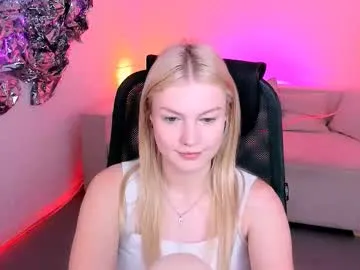 _lollyshy_ – webcam model profile photo Image 14