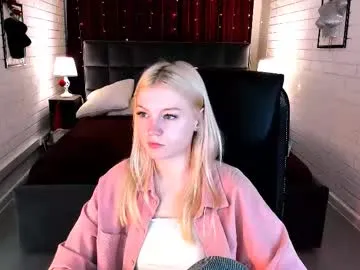 _lollyshy_ – webcam model profile photo Image 7