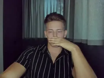 kai101010 – webcam model profile photo Image 6