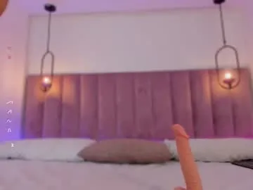 kimpintyau – webcam model profile photo Image 15