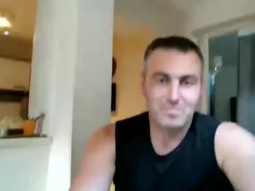 someone_sweet – webcam model profile photo Image 16