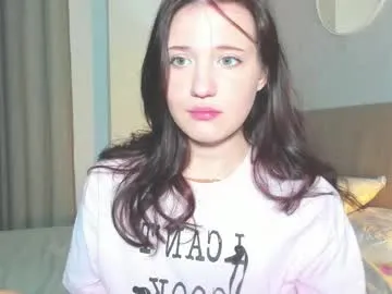 luna1vibe – webcam model profile photo Image 4