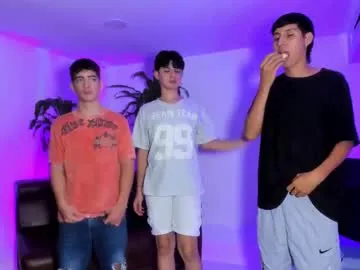 secret_dream415 – webcam model profile photo Image 4