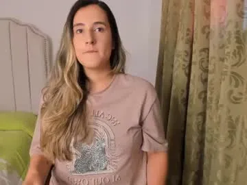 alana15 – webcam model profile photo Image 4