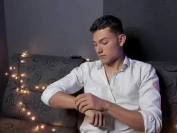 hornyshow_tv – webcam model profile photo Image 5