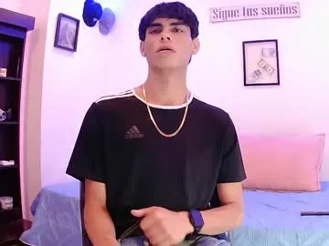 abella_danger_x – webcam model profile photo Image 14