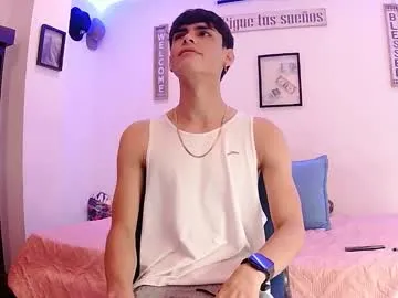 abella_danger_x – webcam model profile photo Image 19