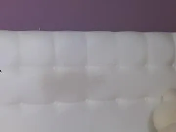 CarolPrince – webcam model profile photo Image 4