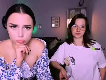 loving_ladies – webcam model profile photo Image 8