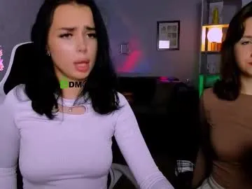 loving_ladies – webcam model profile photo Image 9