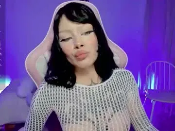 lauratang – webcam model profile photo Image 10