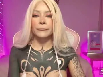 lauratang – webcam model profile photo Image 2