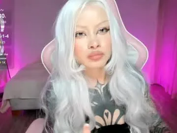 lauratang – webcam model profile photo Image 6