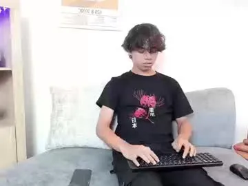 _Alicee_1 – webcam model profile photo Image 18