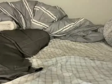 hornyshow_tv – webcam model profile photo Image 15