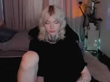 hotchubently Image 4