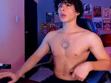 ian_versace Image 2