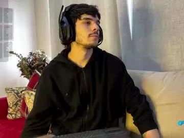 kai101010 – webcam model profile photo Image 4