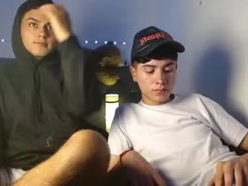 _Tomy08calderon – webcam model profile photo Image 12