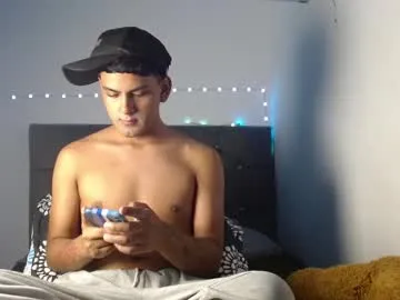 _Tomy08calderon – webcam model profile photo Image 19