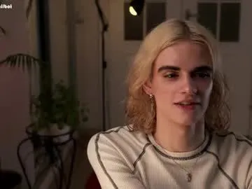 chinsemechan – webcam model profile photo Image 6