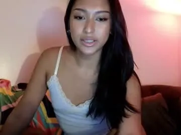 little_show_sexy – webcam model profile photo Image 13