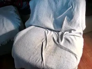 IsabellSanz – webcam model profile photo Image 17