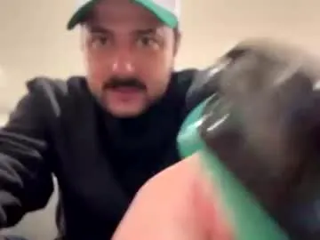 DomManlyGuy – webcam model profile photo Image 3