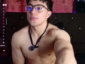 PabloArena – webcam model profile photo Image 11